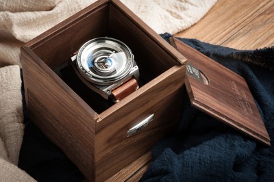 VINTAGE LENS AUTOMATIC II packaging