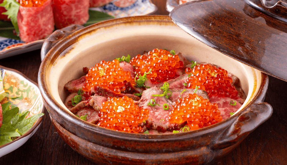 自慢の土鍋ご飯