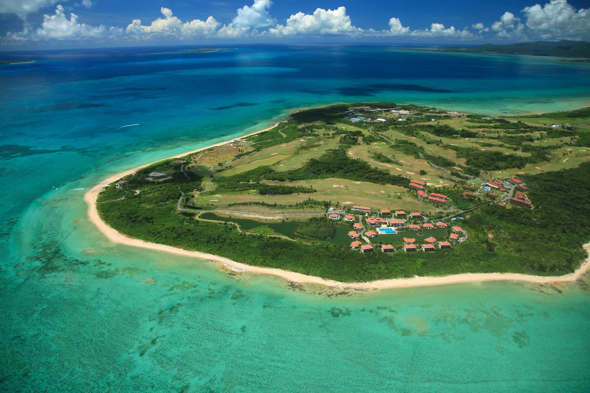星野リゾート　沖縄の離島、小浜島・西表島・竹富島の3島を巡り ストレスから解放される「3つの島色ゆくる旅」実施　期間：2020年11月1日〜2021年10月31日