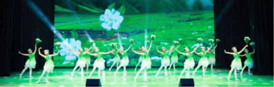 「茉莉花」(中国の代表的な民謡を舞踊化)