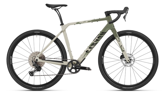 グリズル CF 7 ESCAPE ¥449,000(消費税込)