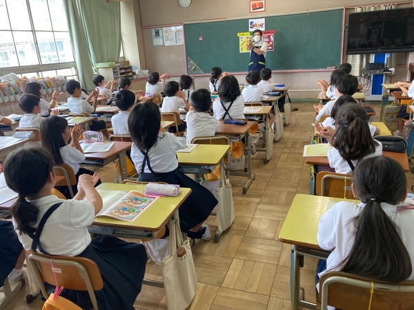 小学校での食育