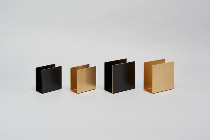 真鍮ブックエンドの商品バリエーション(カラー2種×サイズ2種)