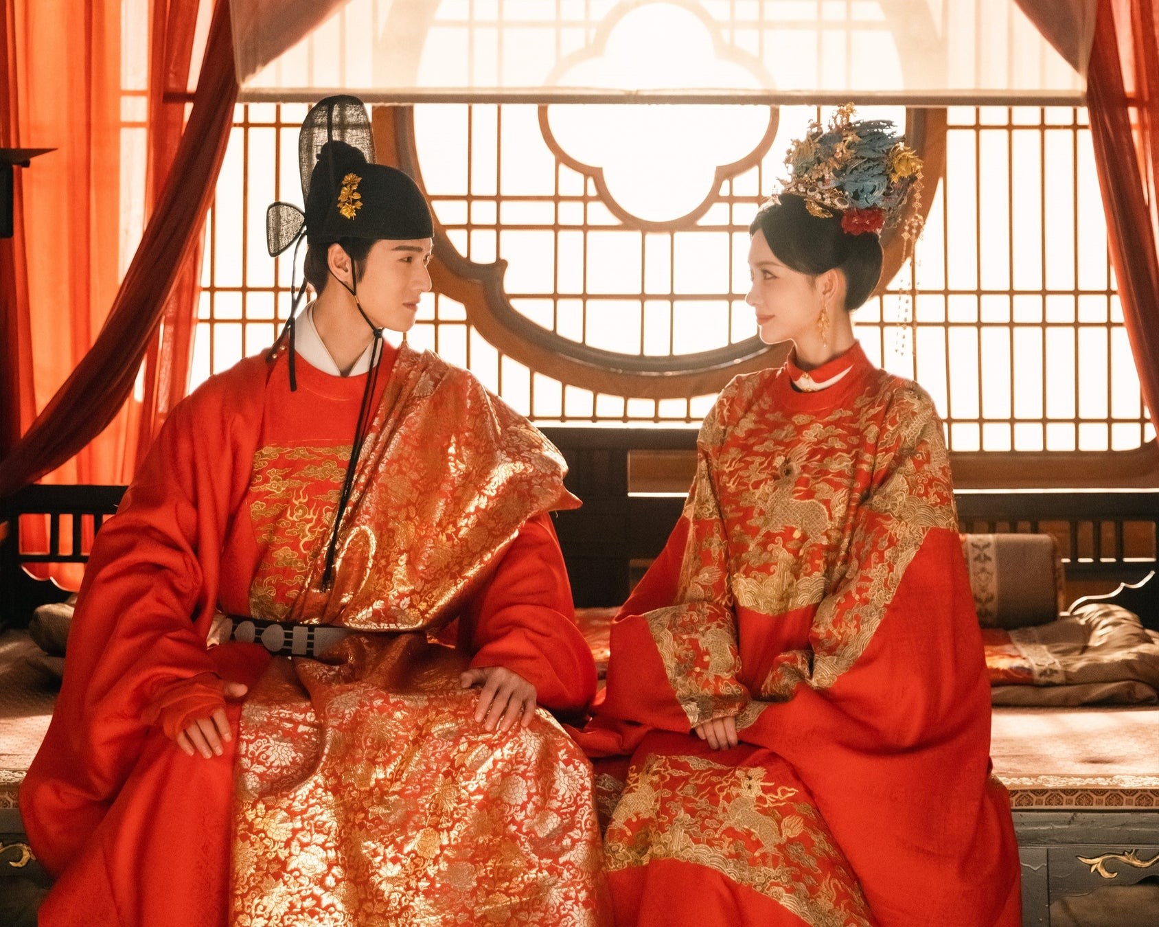 モン・ズーイー、リー・ユンルイ共演！2024年中国で大ヒットしたタイムリープ・ラブストーリー「九重紫」7月21日(月)より日本初放送！CS衛星劇場