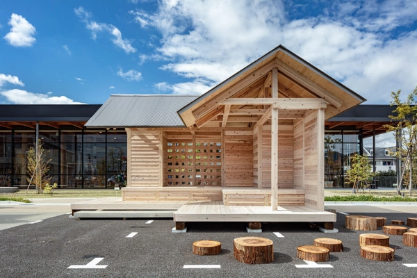国産杉キットハウスの親和木材工業　 2021年度グッドデザイン賞を受賞　 リゾート、公共、企業の福利厚生向けに 新東屋型キットハウス「Kit-house パビリオン」を 台北で展示、日台で販売開始