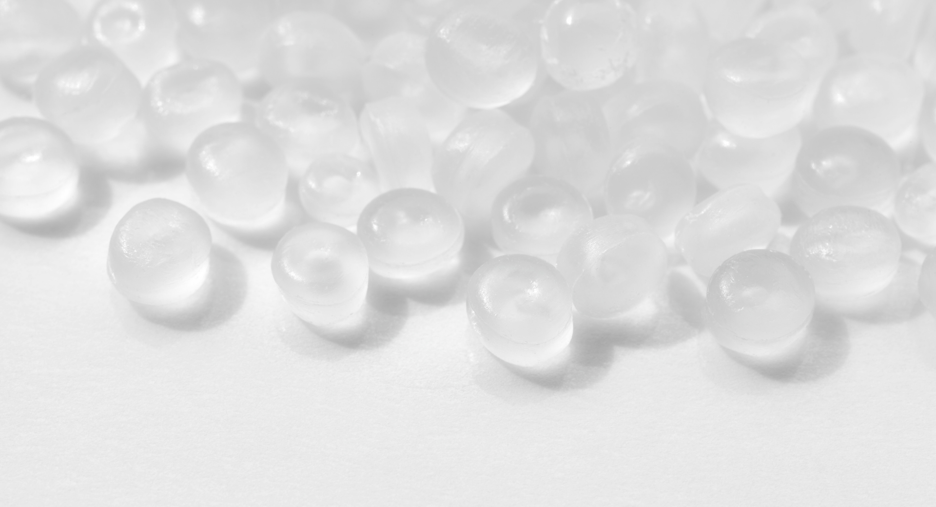 ポリオレフィンの世界市場規模は2026年までに4,470億米ドルに達し、CAGR 6.2%で成長すると推定される