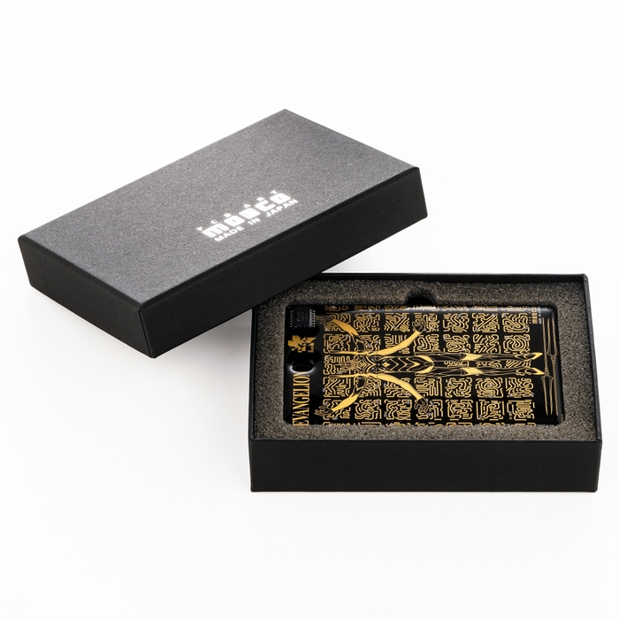 FLASH EVA13 基板アート ICカードケース 黒 箱入り