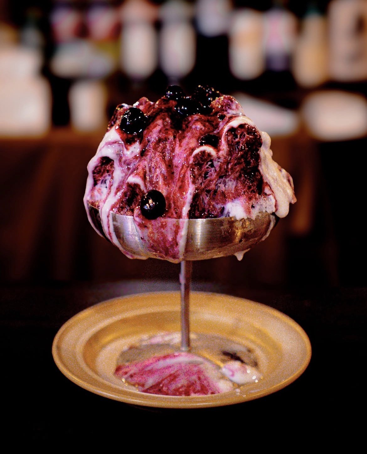 フレンチの料理人が挑む、週末限定の間借りかき氷専門店
「氷ノ雲（コオリノクモ）」が大阪・天六にオープン