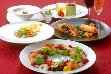 第一ホテル両国 1階 カフェ＆ダイニング「アゼリア」 クリスマスディナーコース 2019 2019年12月20日（金）～12月25日（水）