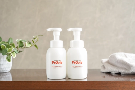 この子の“いつも元気”を、日々のケアで守る。
犬・猫向け総合ケアブランド「PeQoly(ペコリー)」誕生