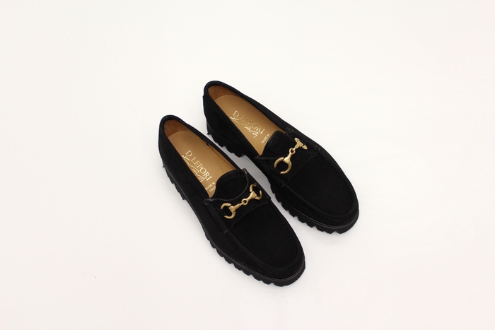 92RUS Black 34,800円税込