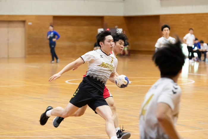 岡本翔馬（法学部４年）チームのエース