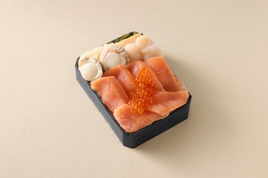 【北海鮮 海の里】 「サクラマス道産づくし弁当」