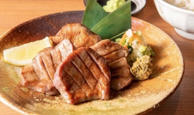 長引く中東情勢の影響で「牛タン」さらに価格上昇　 お得に食べられる新たな産地の牛タンが人気！ EC売上、前年同月比1.2倍に伸長