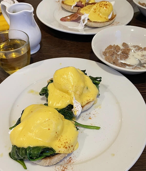 ブライトンで滞在していたホテルの朝食。朝夕の食事付きだったので安心でした。毎食とても美味しかったです