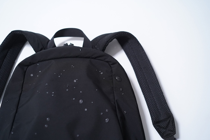 VEIL waterproof-01