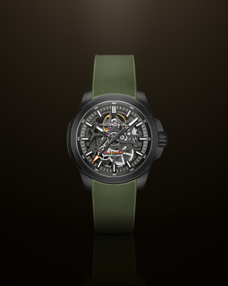 Independence Skeleton 40mm DLC-1