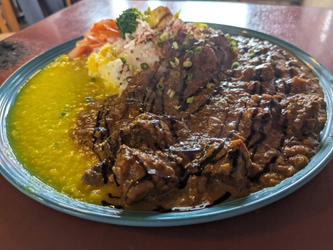 【中野坂上の人気スパイスカレーが飯田橋へ】「スパイスカレーFIFTY」2号店がオープン！