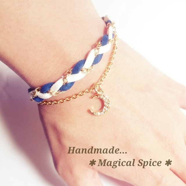 ブレスレット月