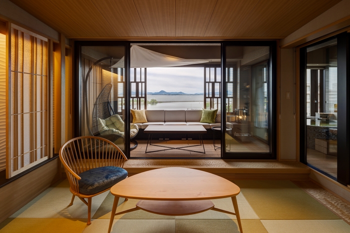 湖游エレガントスイート 1