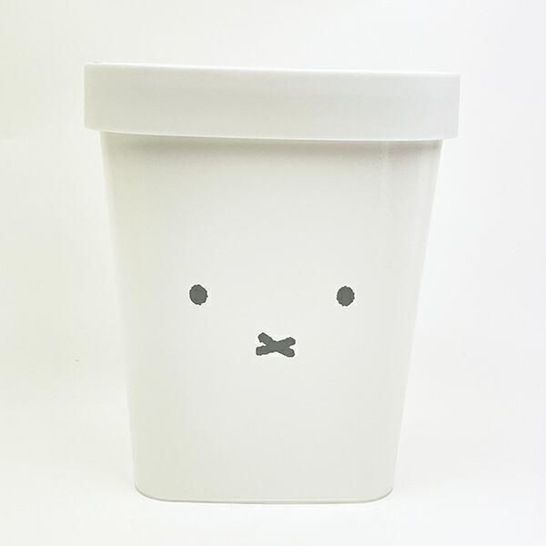 家中にミッフィーを！落ち着いたカラーが可愛いダストボックス、コーナーガード。