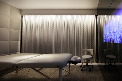 ネクストクリニック(c) photo by Nacasa & Partners