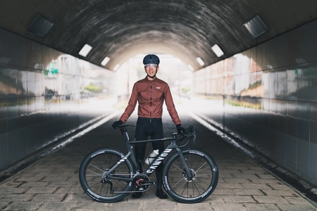 山岳ランナー近江竜之介選手、Canyonロードバイクを強化戦略に採用