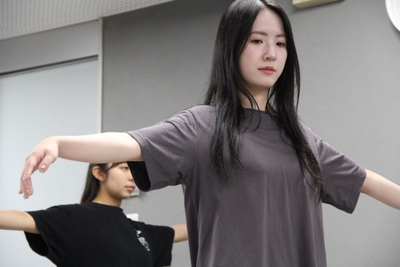 稽古より(3)　稽古場写真 撮影：カメワリミカ子