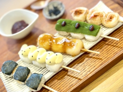 しぞーか五色団子