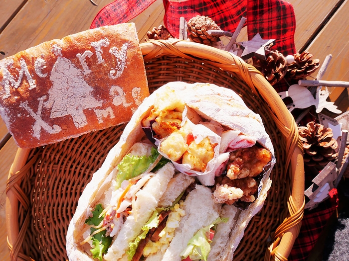 写真4:カンパーニュのお弁当