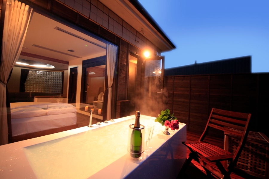 ラグジュアリースイート