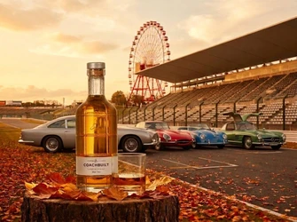 【11月7日・8日限定】F1世界王者ジェンソン・バトンの美学が宿るスコッチ「COACHBUILT」、聖地・鈴鹿を巡るクラシックカーイベント『大人のくるま旅』に登場