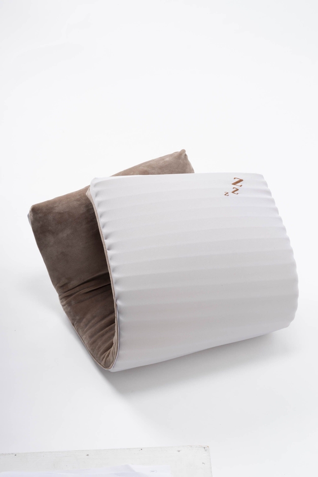 昼寝ピローたぬき