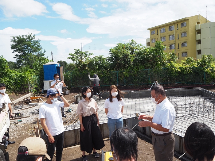 現場監理の様子01