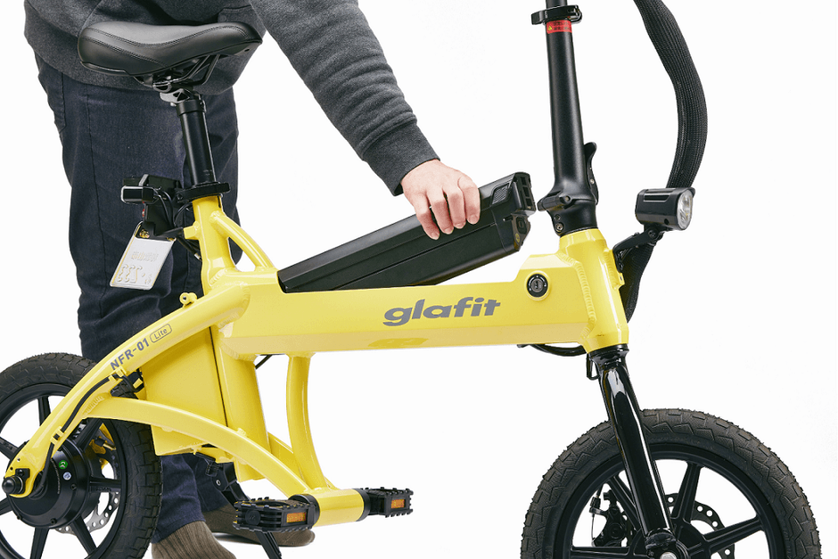 glafit NFR-01バッテリーの脱着