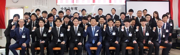 平均年齢34歳!若い人材がどんどん集まる