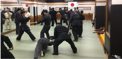 交換留学生が「武道プログラム」で「忍法体術」を体験　留学生が忍術を通して日本の伝統文化を学ぶ