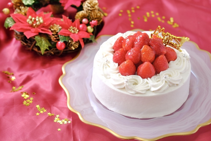 クリスマス米粉のいちごデコレーションケーキ