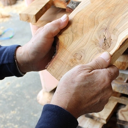 リビングデザインセンターOZONEで手仕事と出会う 「つくり手の『手』展 ― その手が語るストーリー ―」 2026年2月3日(火)まで開催