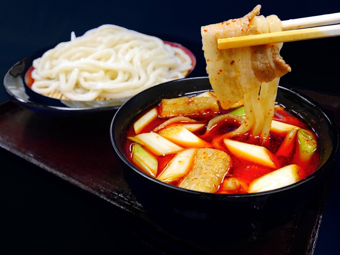 名物 旨辛肉汁うどん