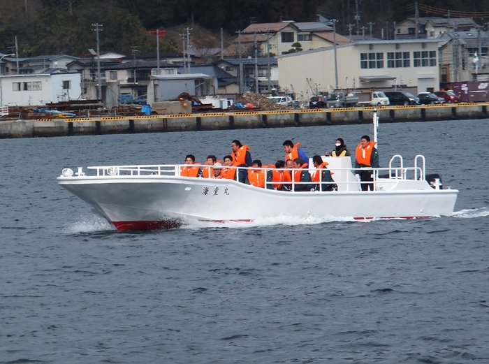 アルミ合金製旅客船「海童丸」