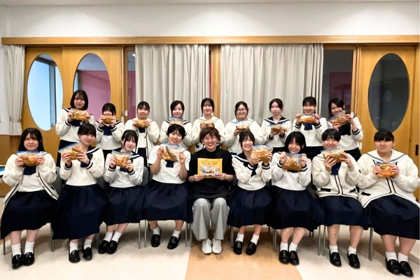 イベントなどで見かけたら話しかけてみてください