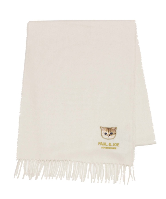 ヌネットとロゴ刺繍のワンポイントがアクセントに