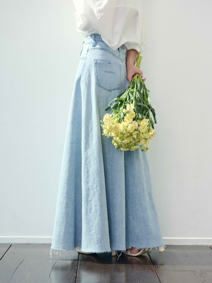 Volume Flare Skirt #Cutoff Ice3