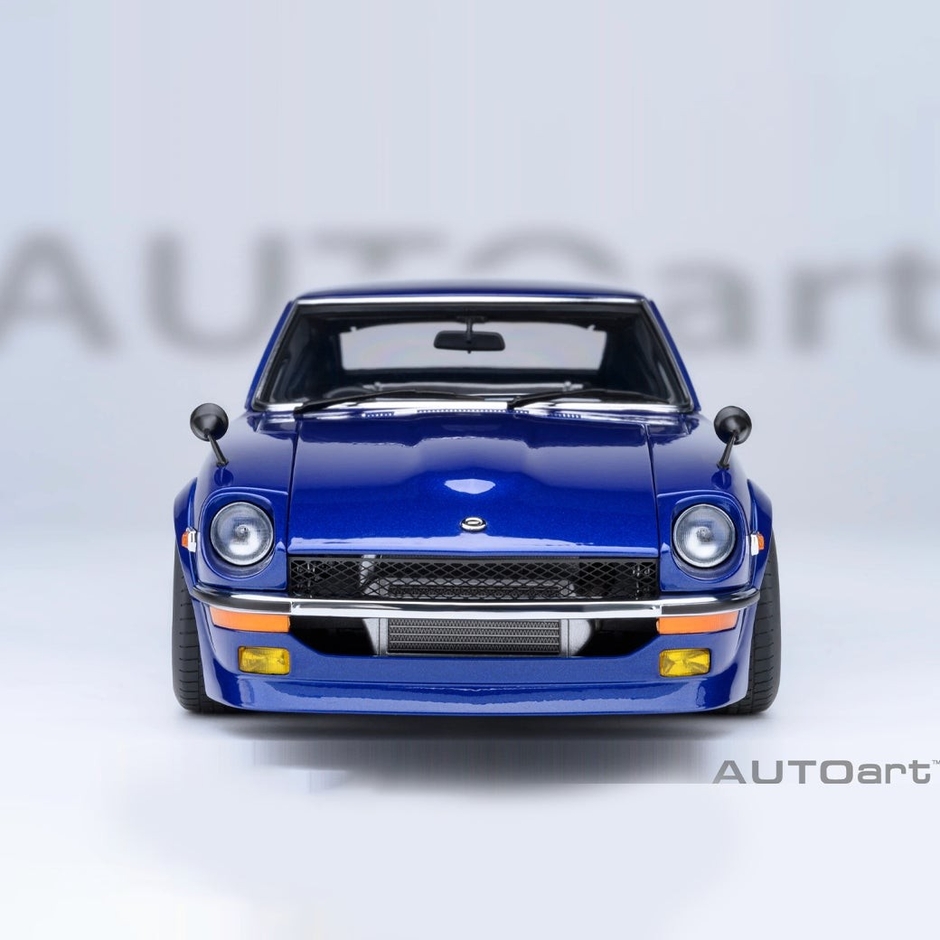 1/18 スケール 日産 フェアレディZ (S30)「湾岸ミッドナイト」悪魔のZ