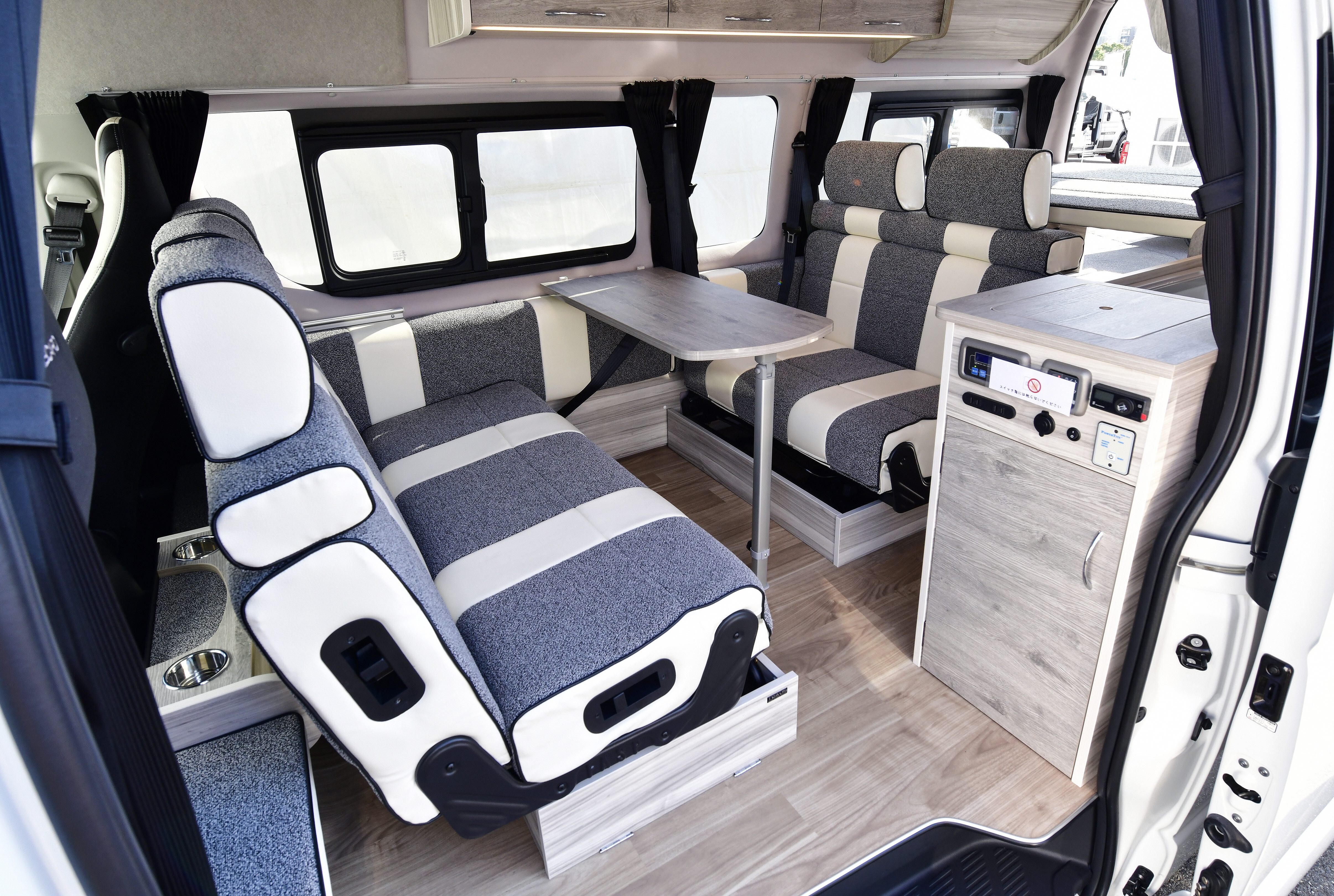 展示車両内の様子01