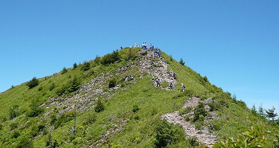 烏帽子岳