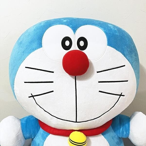 ドラえもんポーチ、ぬいぐるみ