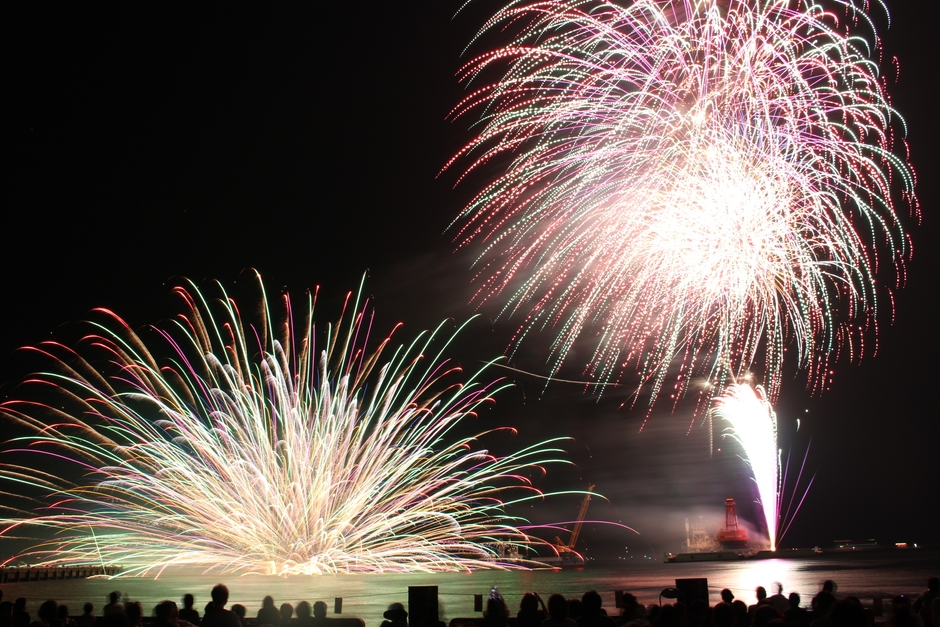 約3,000発の花火