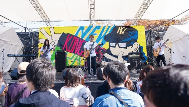 令和元年(2019年)の金剛祭で実施した軽音楽部ステージの様子